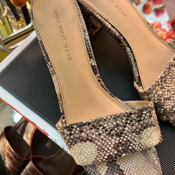 Who What Wear Snakeskin Heeled Mules - Picture 3 of 3